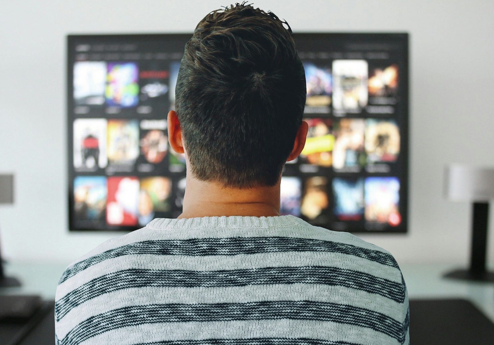 tv-3774381_1920 tv-3774381_1920